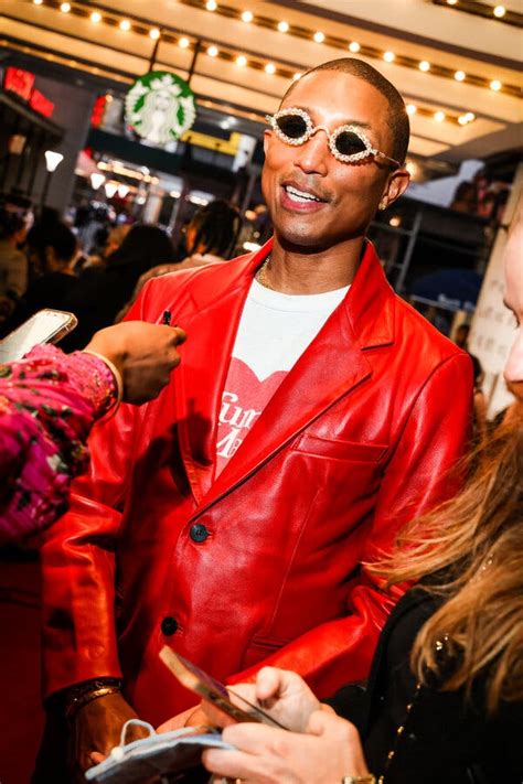 louis vuitton designer current|Louis Vuitton pharrell williams collection.